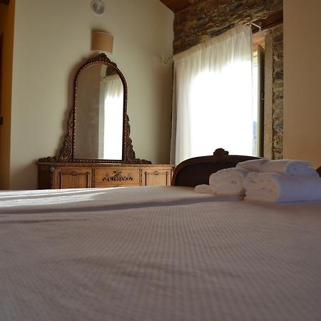 Vila Peregrina Castaneda  Dış mekan fotoğraf